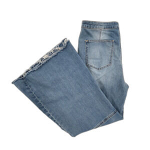 We The Free Womens Jeans Size 30 Flare Cropped Cut Hem Boho Casual Festival